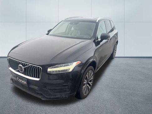 Used 2020 Volvo XC90 T6 Momentum image 3