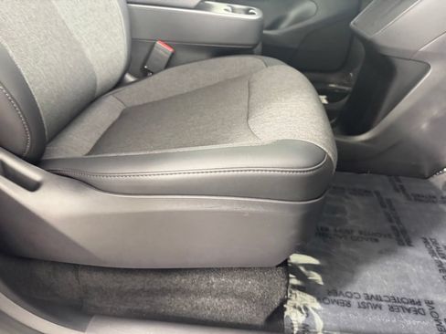 Used 2026 Tesla Model Y AWD image 27