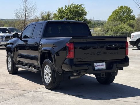 Used 2024 Toyota Tacoma SR5 image 4