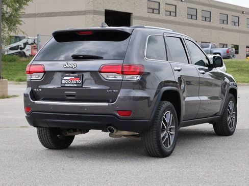 Used 2021 Jeep Grand Cherokee Limited AWD/4WD image 9