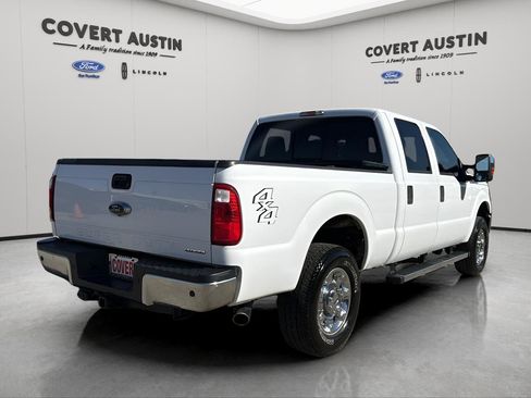 Used 2015 Ford F250 XLT w/ XLT Premium Package image 5