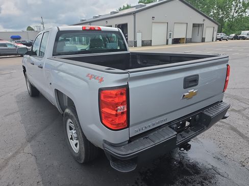 Used 2017 Chevrolet Silverado 1500 W/T AWD/4WD image 5