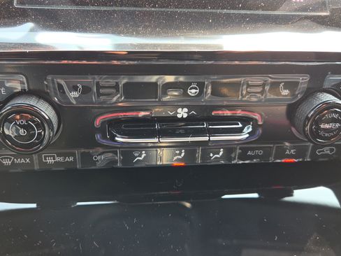 New 2026 Jeep Grand Cherokee L 4WD image 72