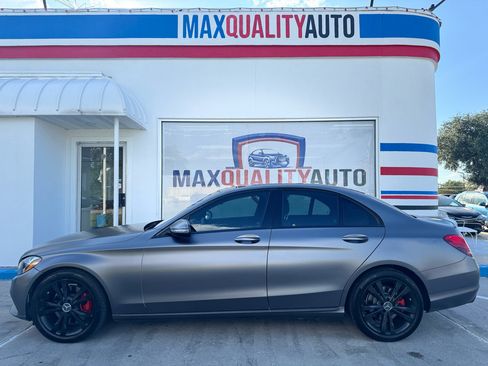 Used 2018 Mercedes-Benz C 300 C300 Sedan w/ Premium Package image 15