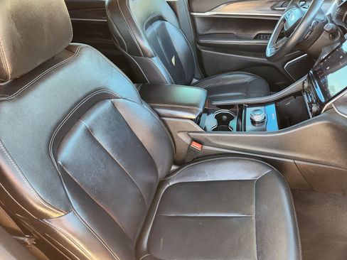 Used 2021 Jeep Grand Cherokee L Limited image 24