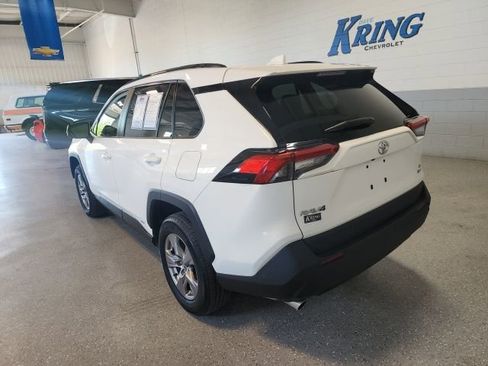 Used 2025 Toyota RAV4 LE AWD/4WD image 3