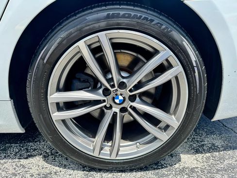 Used 2019 BMW 740i w/ M Sport Package RWD image 53