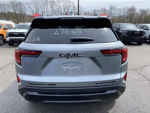 New 2026 GMC Terrain Elevation w/ Elevation Premium Package AWD/4WD image 4