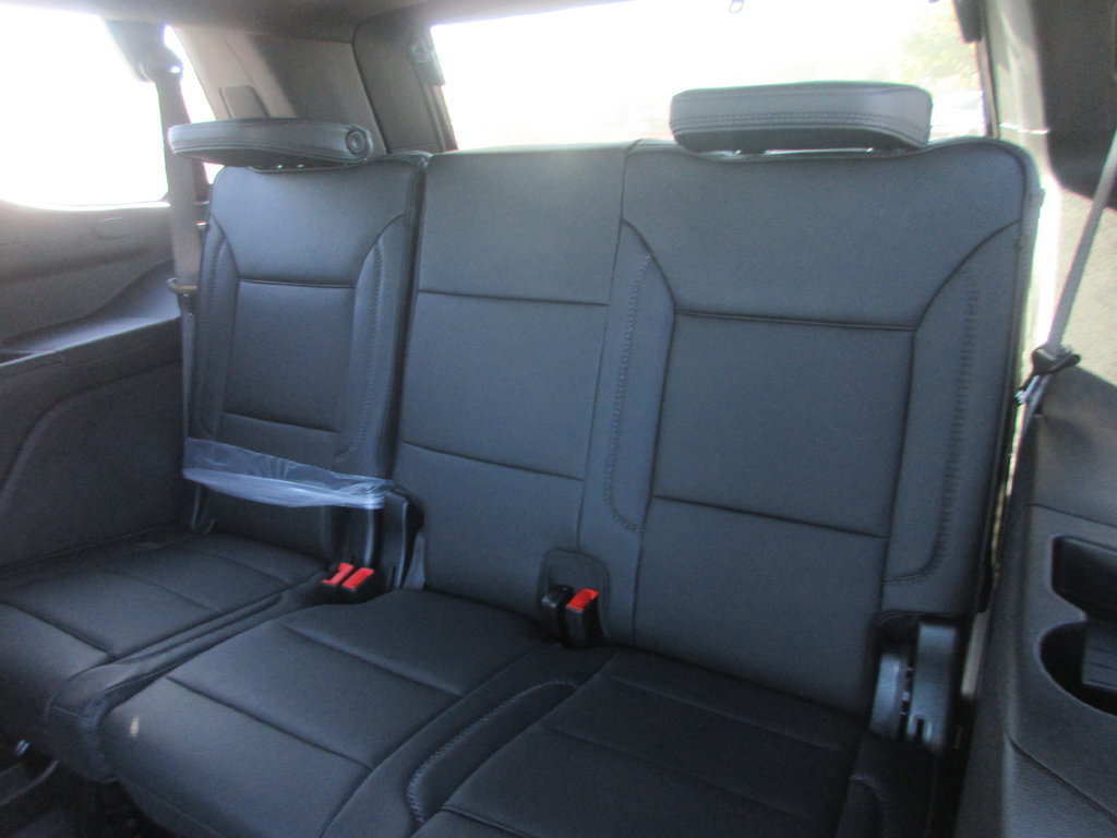 New 2027 GMC Yukon Denali w/ Sun & Power Step Package AWD/4WD image 13