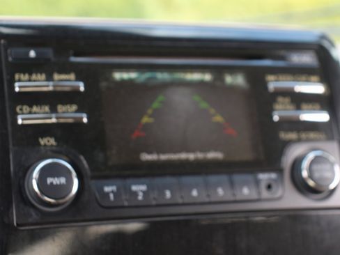 Used 2013 Nissan Titan SV w/ SV Value Truck Pkg image 26