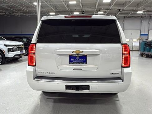 Certified 2018 Chevrolet Suburban Premier image 5
