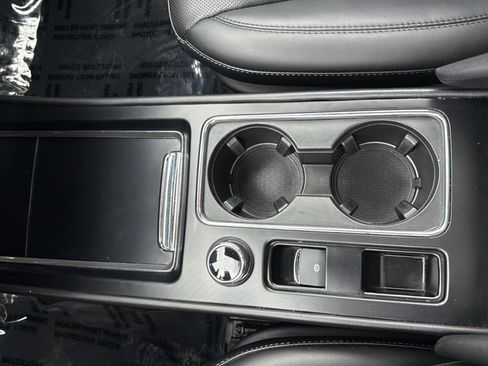 Used 2023 Lincoln Corsair AWD w/ Equipment Group 101A image 20