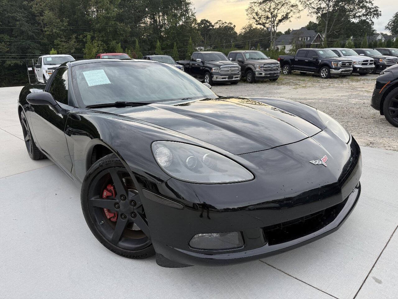 Used 2006 Chevrolet Corvette Coupe w/ Preferred Equipment Group RWD image 1