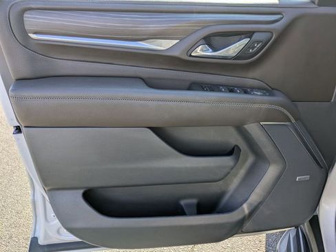 Used 2022 GMC Yukon Denali image 12