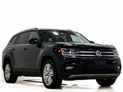 Used 2019 Volkswagen Atlas SE w/ Towing Package image 1