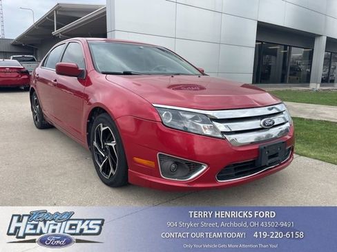 Used 2010 Ford Fusion SEL image 1