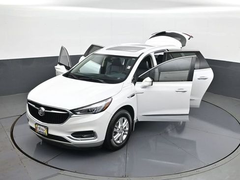 Used 2021 Buick Enclave Essence w/ Sound and Sites Package FWD image 31