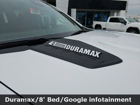 Used 2024 Chevrolet Silverado 2500 LT image 9