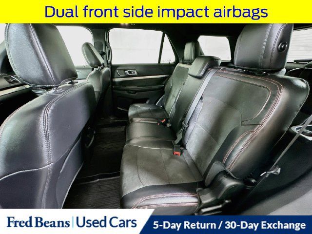Used 2019 Ford Explorer XLT w/ Equipment Group 202A AWD/4WD image 32