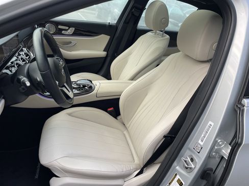 Used 2019 Mercedes-Benz E 300 image 21