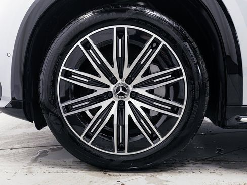 Used 2023 Mercedes-Benz EQS 580 4MATIC SUV image 42