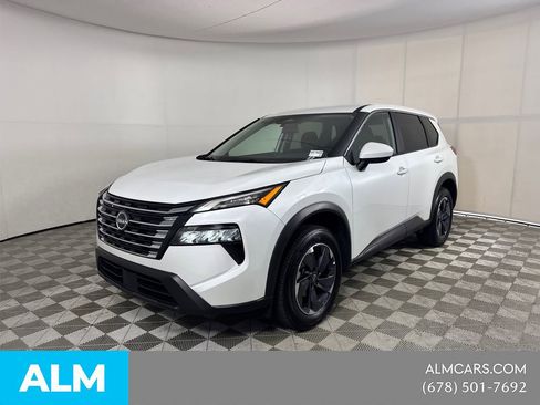 Used 2025 Nissan Rogue SV FWD image 1