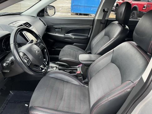 Used 2022 Mitsubishi Outlander Sport SE FWD image 10