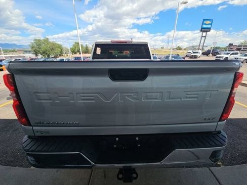 Used 2023 Chevrolet Silverado 2500 LTZ AWD/4WD image 6