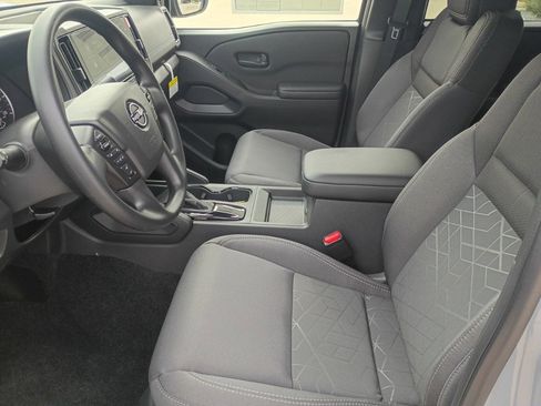 New 2026 Nissan Frontier SV w/ Tow Package image 19