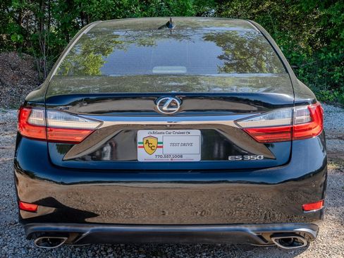 Used 2016 Lexus ES 350 w/ Premium Package w/Wood Trim image 4