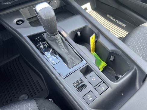 New 2026 Nissan Sentra SV FWD image 8