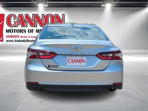 Used 2024 Toyota Camry LE FWD image 6