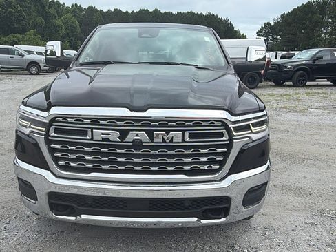 Used 2025 RAM 1500 Limited AWD/4WD image 3