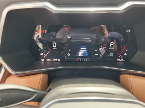 New 2025 GMC Canyon AT4 image 29