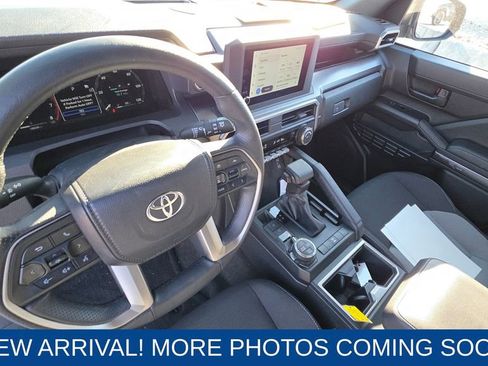 Used 2025 Toyota 4Runner TRD Off-Road image 12