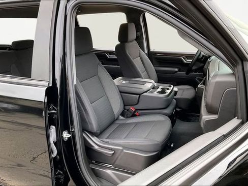 Used 2024 Chevrolet Silverado 1500 LT image 19