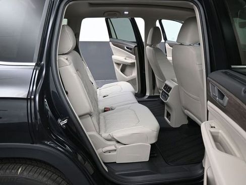 New 2026 Volkswagen Atlas SEL Premium R-Line AWD/4WD image 13