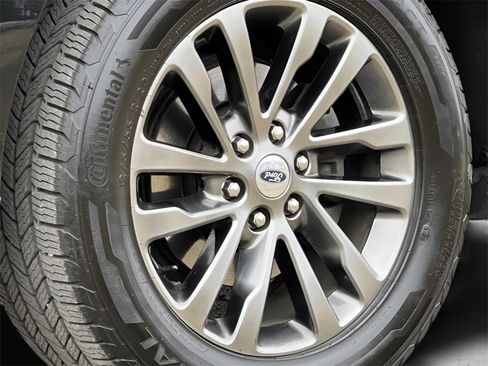 Used 2019 Ford Expedition Limited image 15