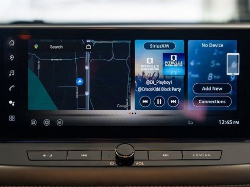 Used 2025 Nissan Rogue SL w/ Tech Package image 13