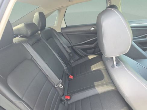 Used 2021 Volkswagen Jetta SE FWD image 26