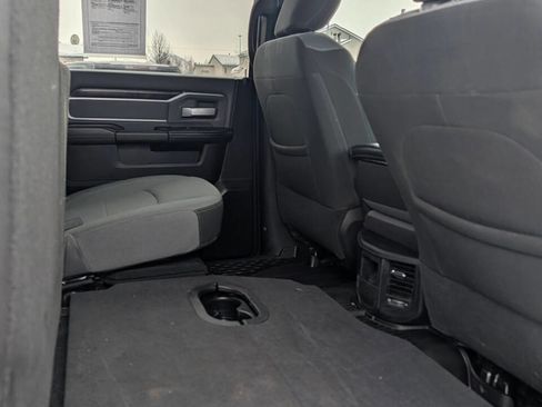 Used 2021 RAM 2500 Big Horn w/ Level 1 Equipment Group image 38