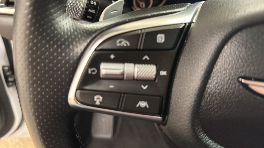 Used 2026 Genesis G70 2.5T AWD/4WD image 17
