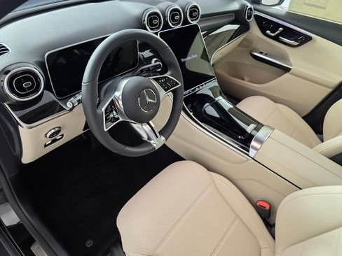 New 2026 Mercedes-Benz GLC 300 image 7
