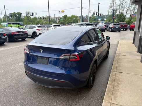 Used 2021 Tesla Model Y Long Range AWD/4WD image 5