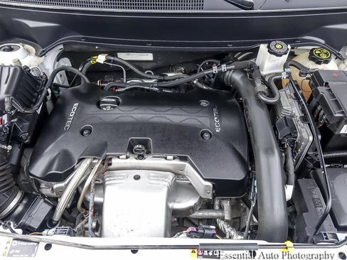 Used 2018 Chevrolet Equinox LT FWD image 27