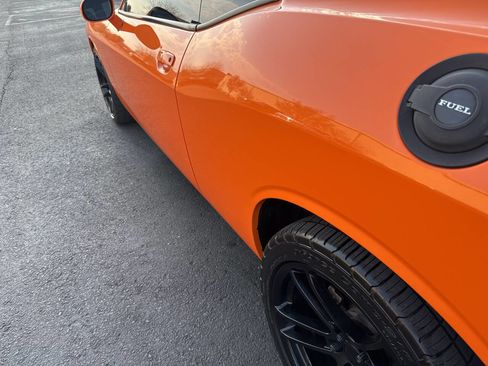 Used 2014 Dodge Challenger R/T image 25