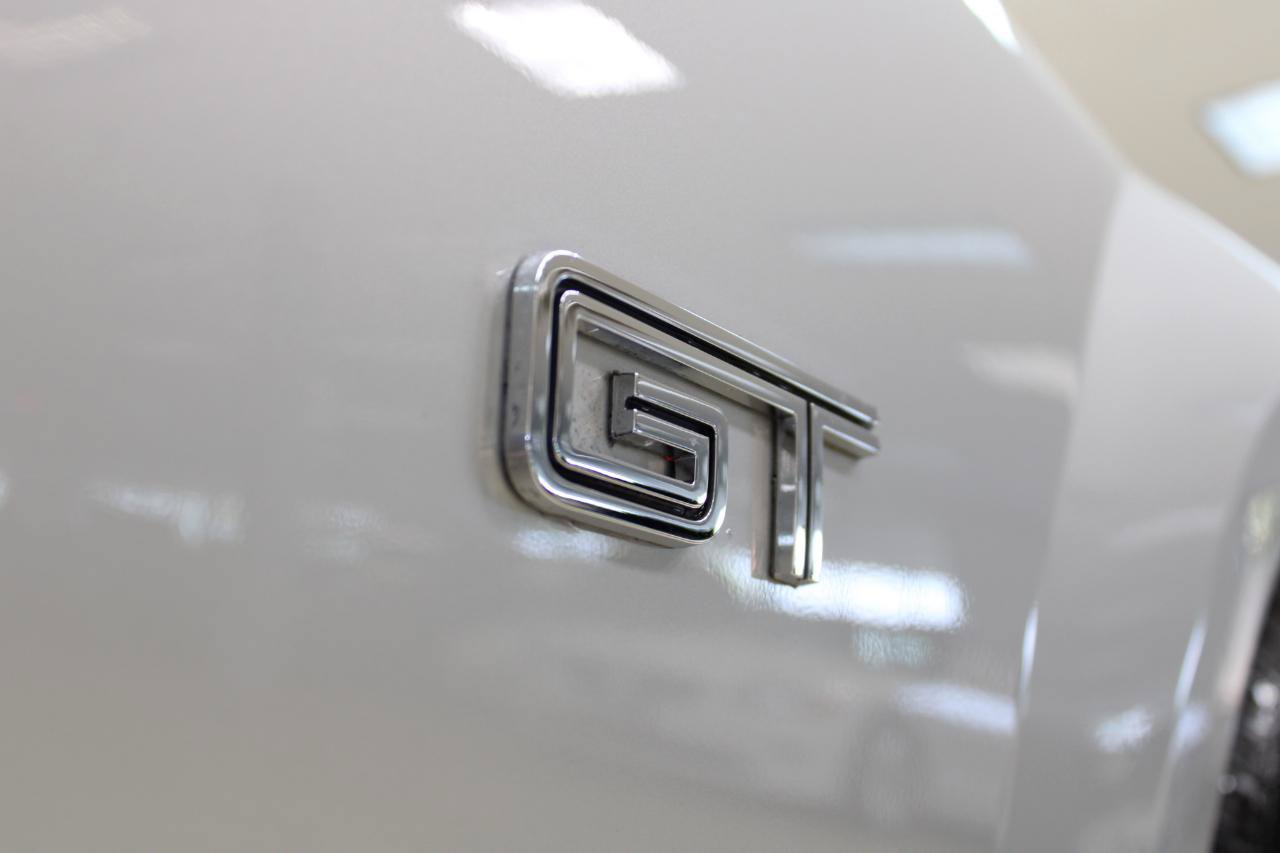 Used 2005 Ford Mustang GT RWD image 11