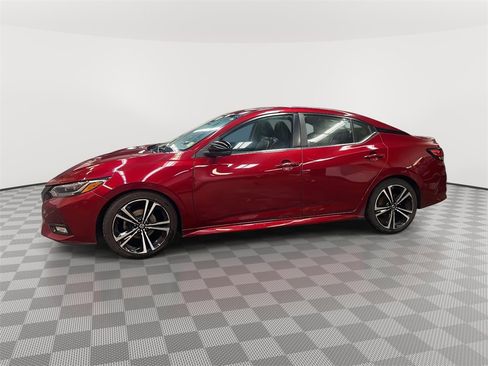 Used 2023 Nissan Sentra SR w/ SR Premium Package image 2
