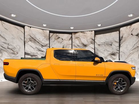 Used 2022 Rivian R1T Adventure AWD/4WD image 4