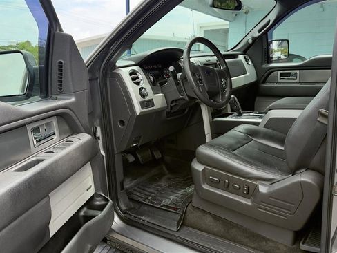 Used 2014 Ford F150 FX4 w/ Equipment Group 402A Luxury AWD/4WD image 9